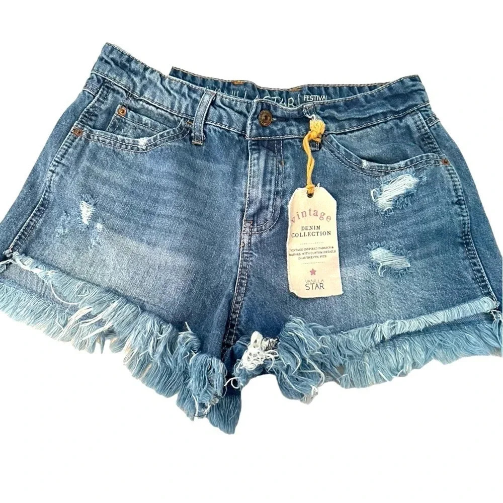 Vintage Vanilla Star High Low Shortie Denim Shorts by Hippie Laundry‎